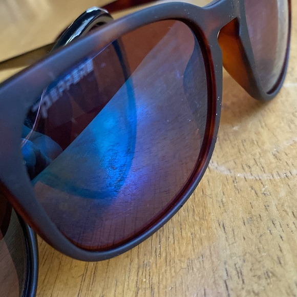 2 sunglasses Peppers made in Italy and DG1012 used well - Picture 9 of 9